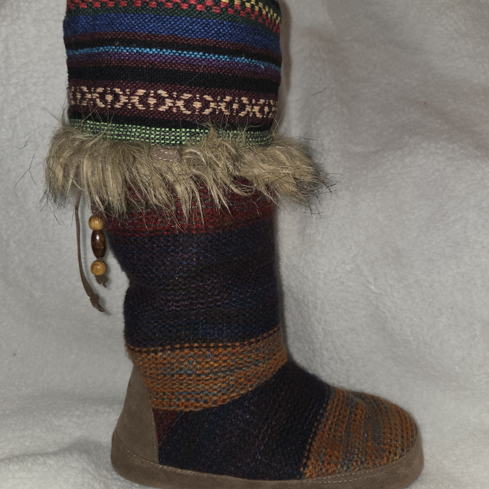 Muk Luks Chocolate Sole with Embossed Logo